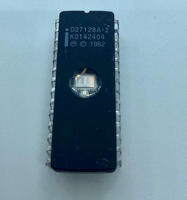 DQ2816A-250 EEPROM Memory IC - 16K (2Kx8), 250ns, 24-Pin Ceramic DIP, SEEQ Brand, New